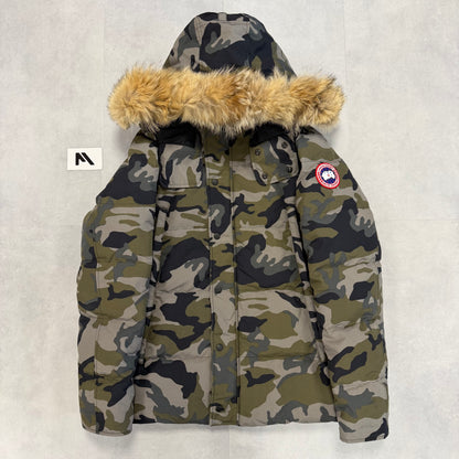 Canada Goose Wyndham Parka Classic Camo Men's size L – pre-owned – photo 1 of 8