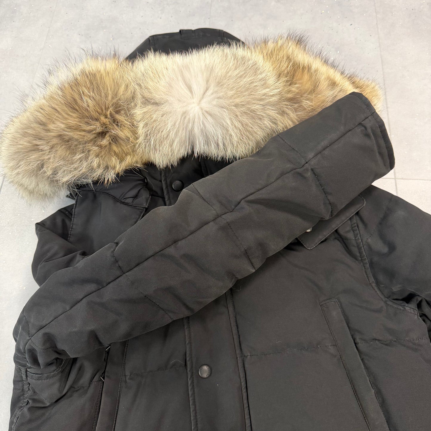 Wyndham Parka Black ( S )