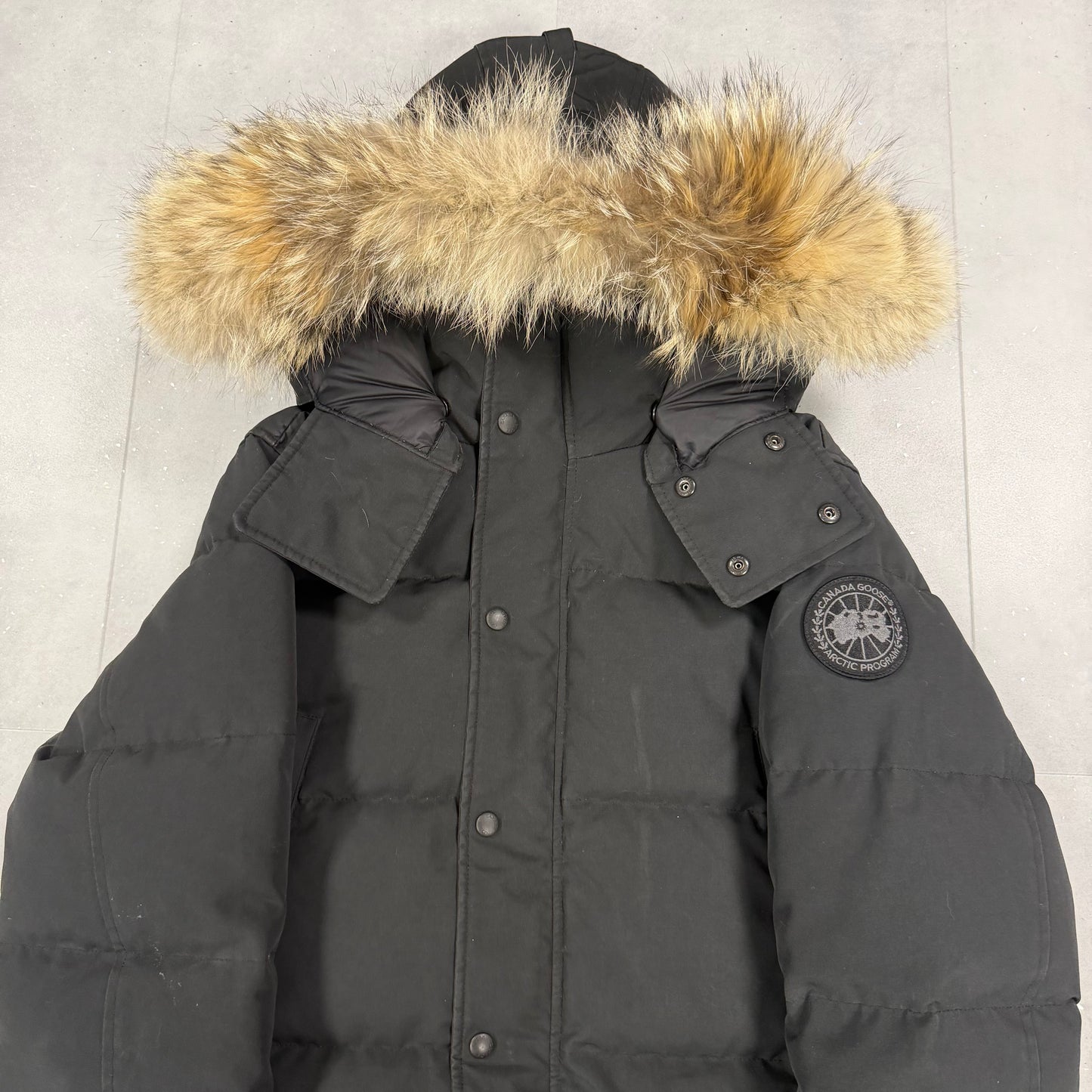Wyndham Parka Black ( L )
