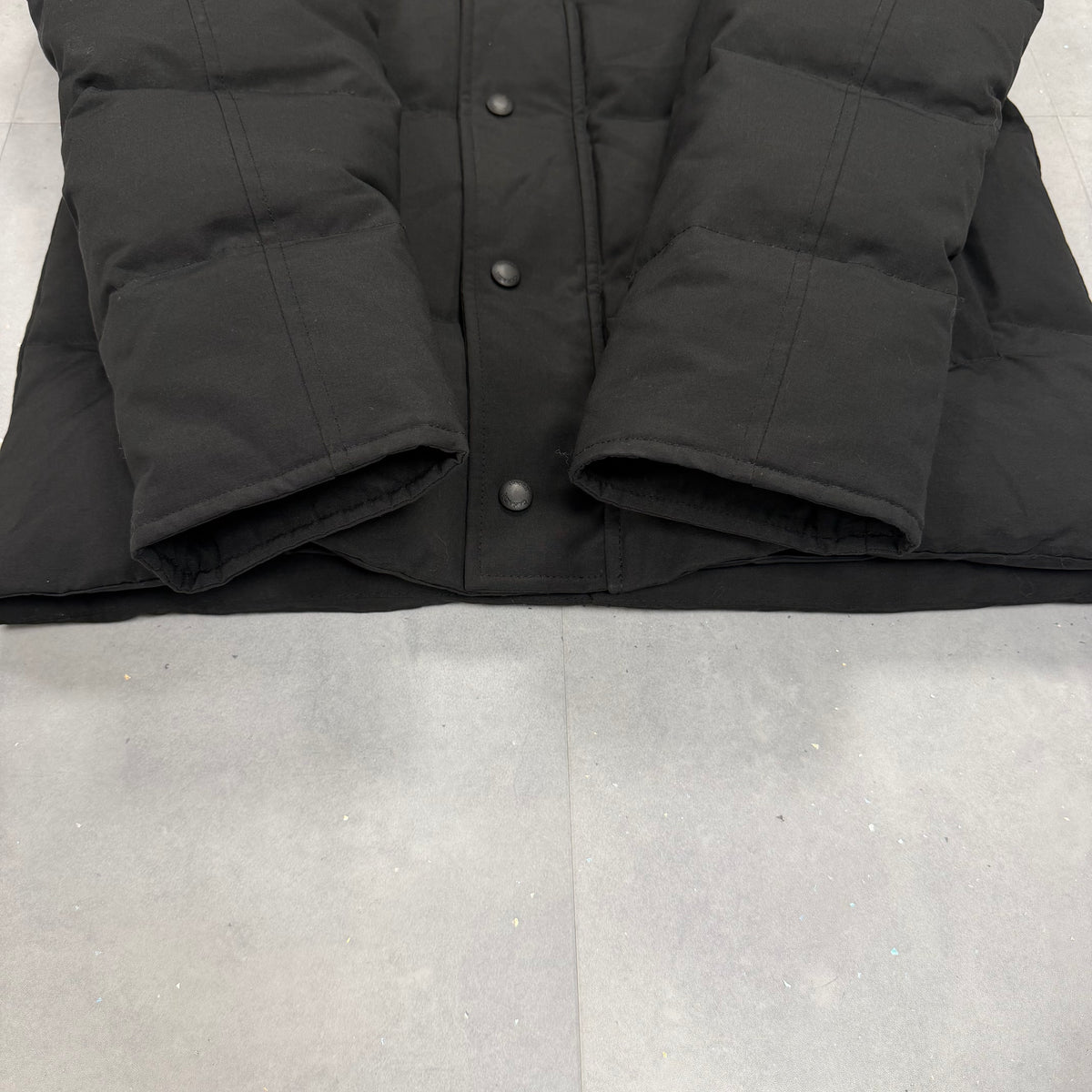 Wyndham Parka Black Badge - NEW