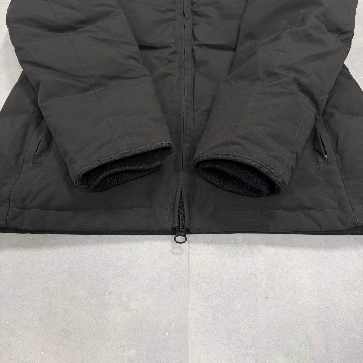 Chelsea Parka Black Badge - M