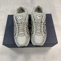 Dior B30 Triple Grey ( UK9 )