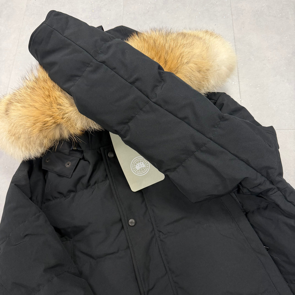 Wyndham Parka Black Badge - NEW