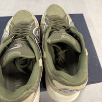 Dior B30 Green ( UK8 )