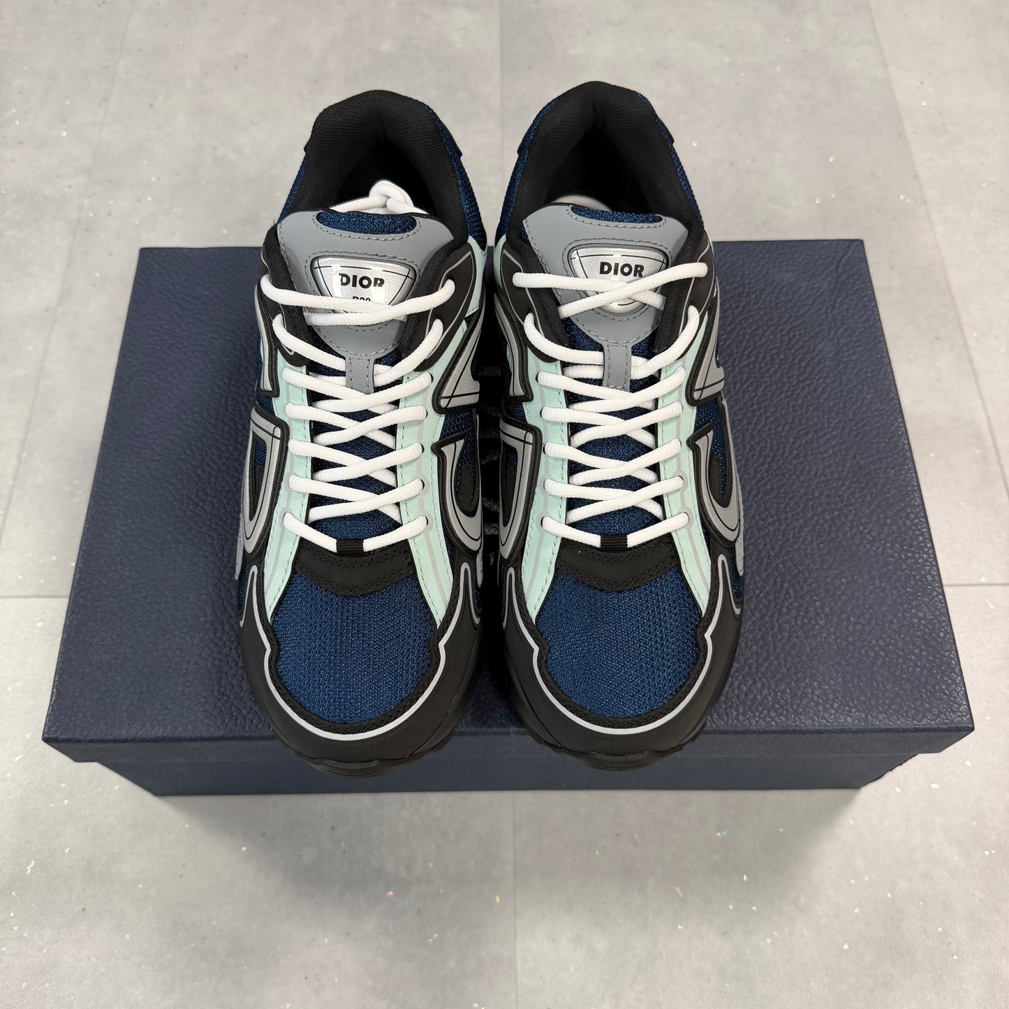 Dior B30 Blue ( UK7.5 )