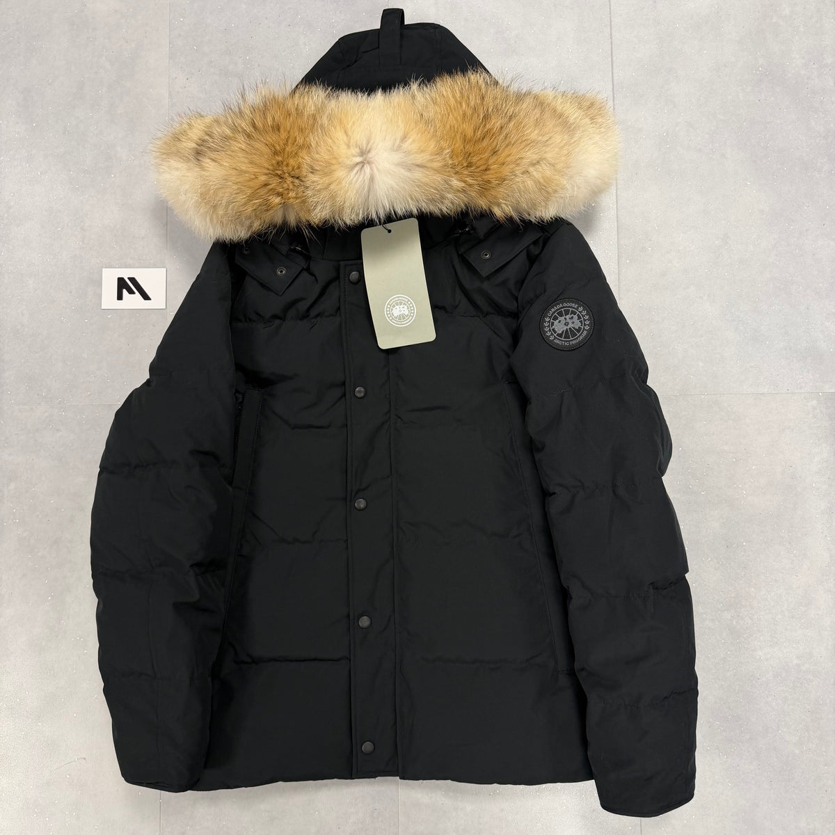 Wyndham Parka Black Badge - NEW