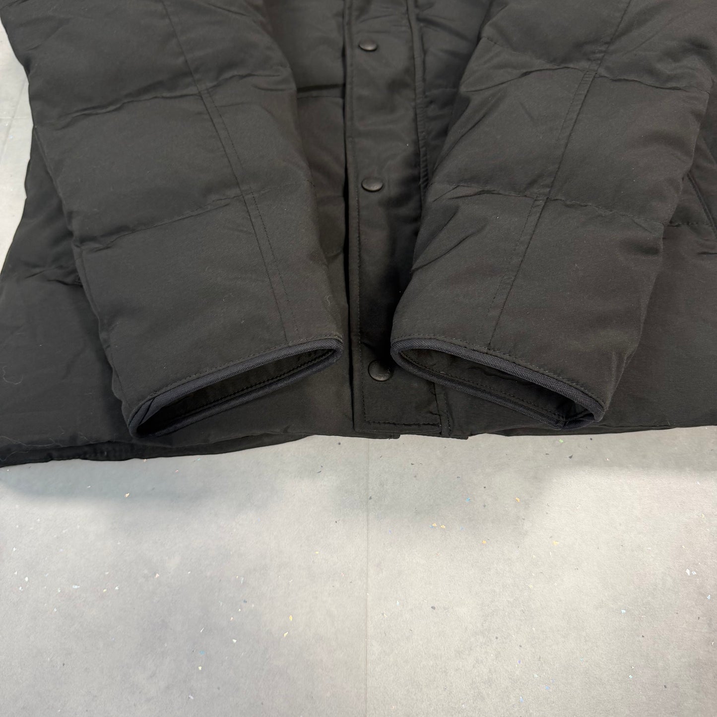 Wyndham Parka Black ( M )