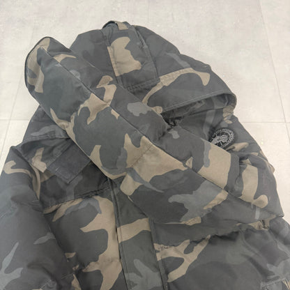 Canada Goose MacMillan Parka Black Camo Men's size S – pre-owned – photo 5 of 8