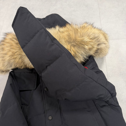 Canada Goose Wyndham Parka Navy Men's size S – brand new with tags – photo 5 of 8
