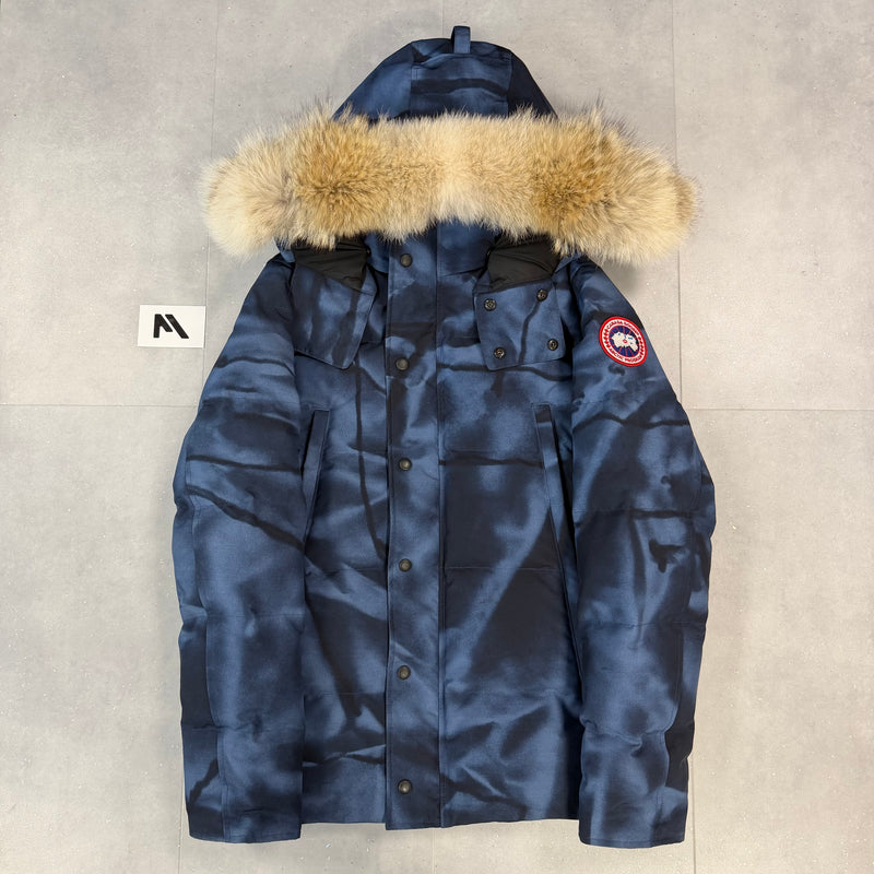 Wyndham Parka Blue Abstract ( S )