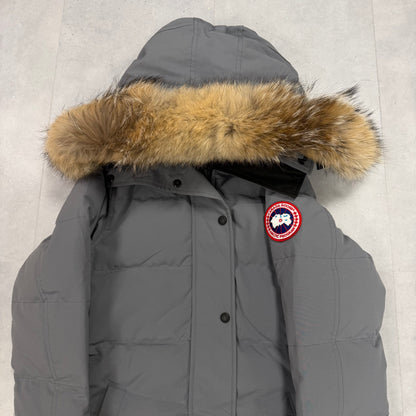 Canada Goose Shelburne Parka Mid Grey Women's size XS – pre-owned – photo 3 of 8
