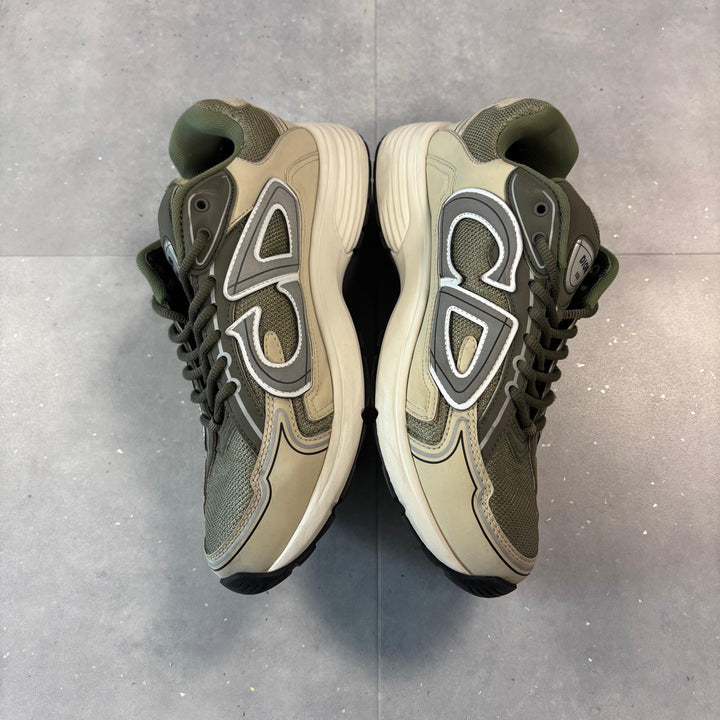 Dior B30 Green ( UK8 )