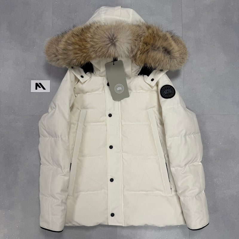 Wyndham Parka White Black Badge - NEW – photo 1