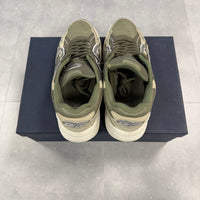 Dior B30 Green ( UK8 )