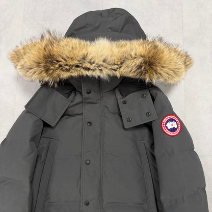 Canada Goose Wyndham Parka Graphite – Men's M – Pre-Owned 9.5/10