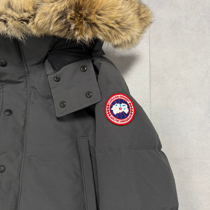 Canada Goose Wyndham Parka Graphite – Men's M – Pre-Owned 9.5/10