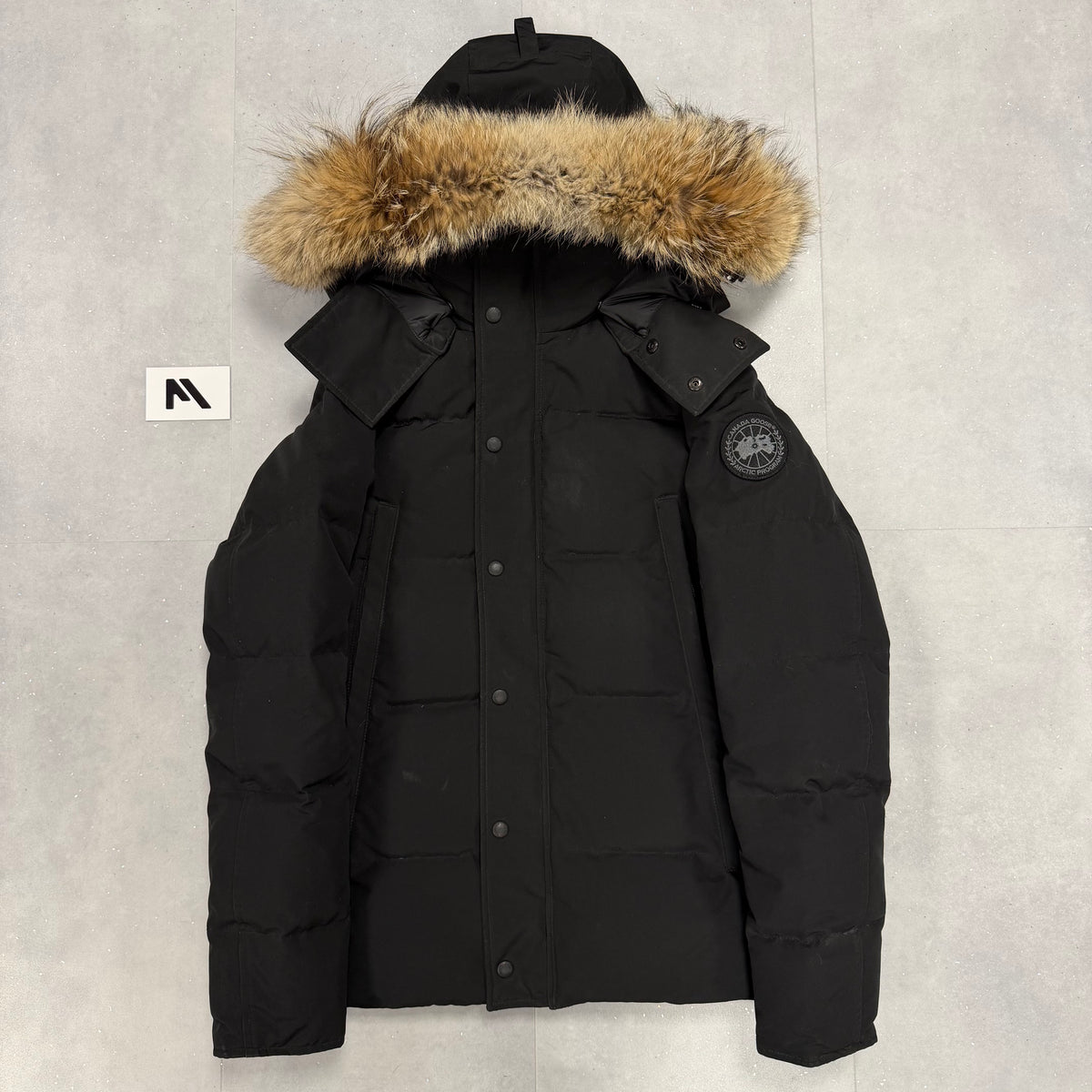 Canada Goose Wyndham Parka Black Badge – Men's S – Pre-Owned 9/10