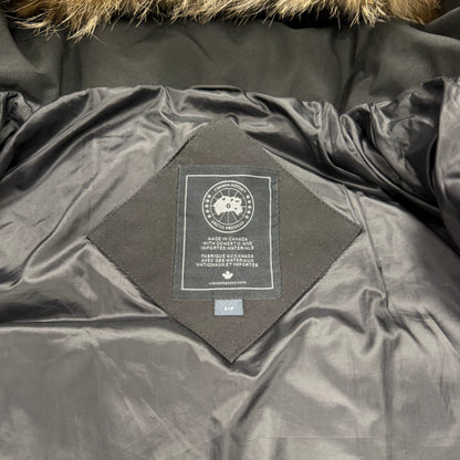 Canada Goose Wyndham Parka Black Badge – Men's S – Pre-Owned 9/10