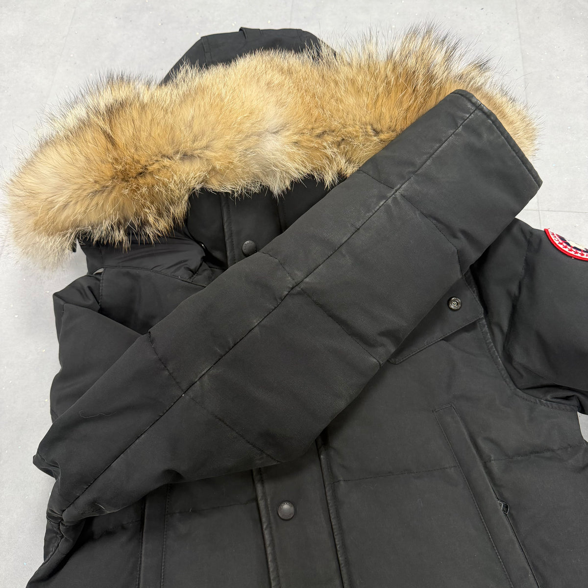 Canada Goose Wyndham Parka Black – Men's S – Pre-Owned 8.5-9/10