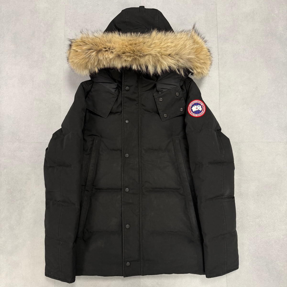 Canada Goose Wyndham Parka Black – Men's M – Pre-Owned 8.5-9/10