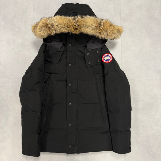 Canada Goose Wyndham Parka Black – Men's M – Pre-Owned 8.5-9/10
