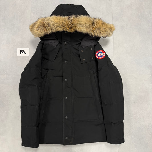 Canada Goose Wyndham Parka Black – Men's M – Pre-Owned 8.5-9/10