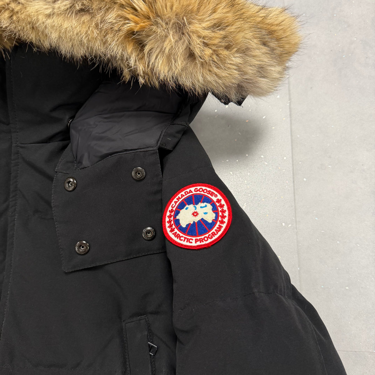 Canada Goose Wyndham Parka Black – Men's M – Pre-Owned 8.5-9/10