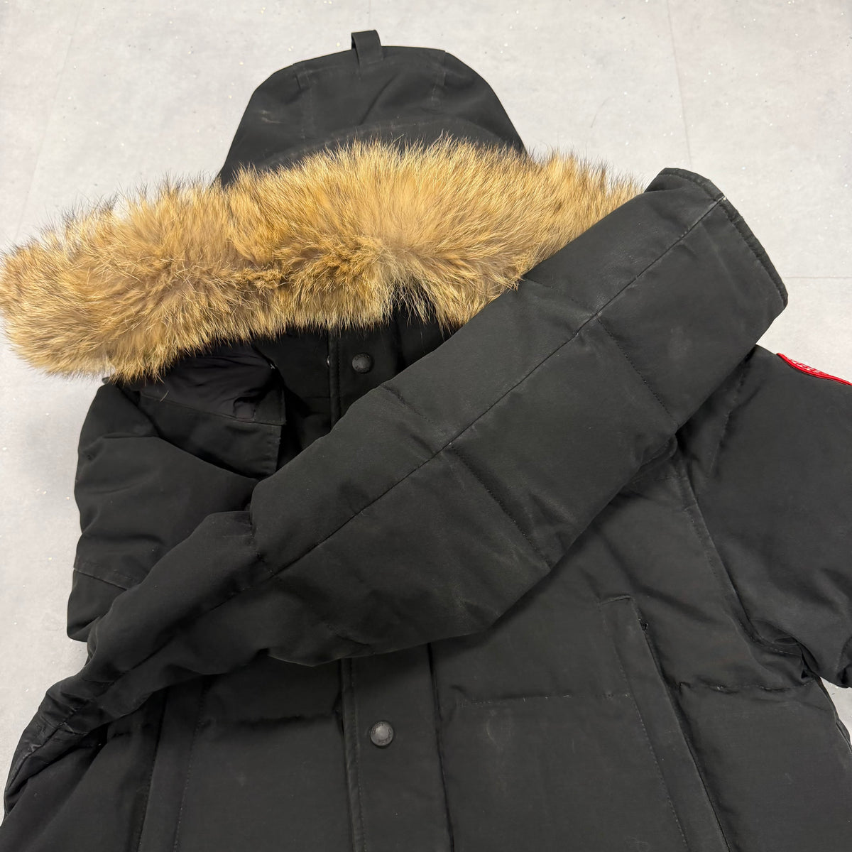 Canada Goose Wyndham Parka Black – Men's M – Pre-Owned 8.5-9/10