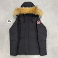 Canada Goose Wyndham Parka Navy – Men's M – Pre-Owned 8.5-9/10