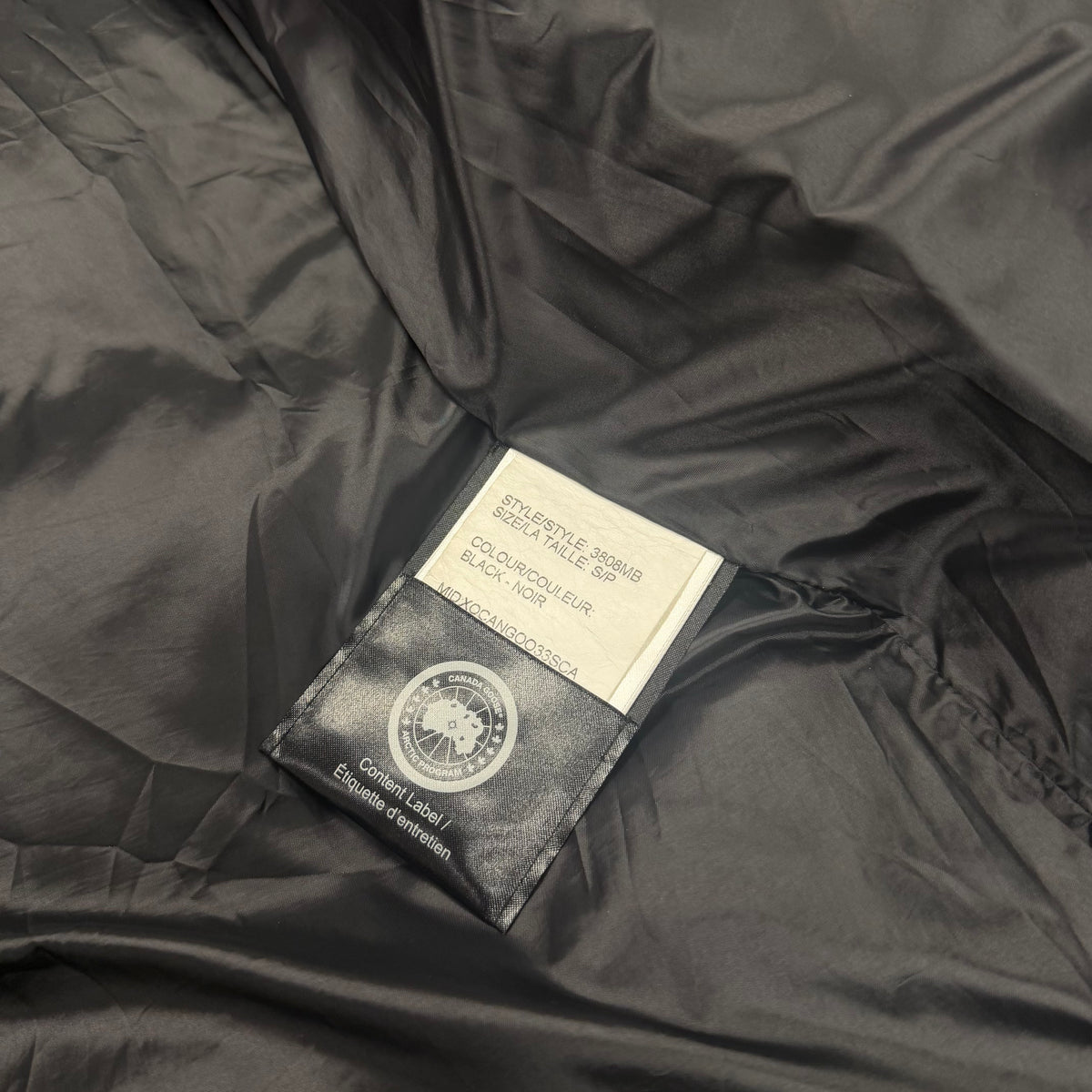 Canada Goose Wyndham Parka Black Badge – Men's S – Pre-Owned 9.5/10