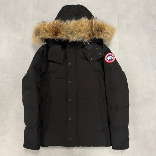 Canada Goose Wyndham Parka Black – Men's M – Pre-Owned 9.5/10