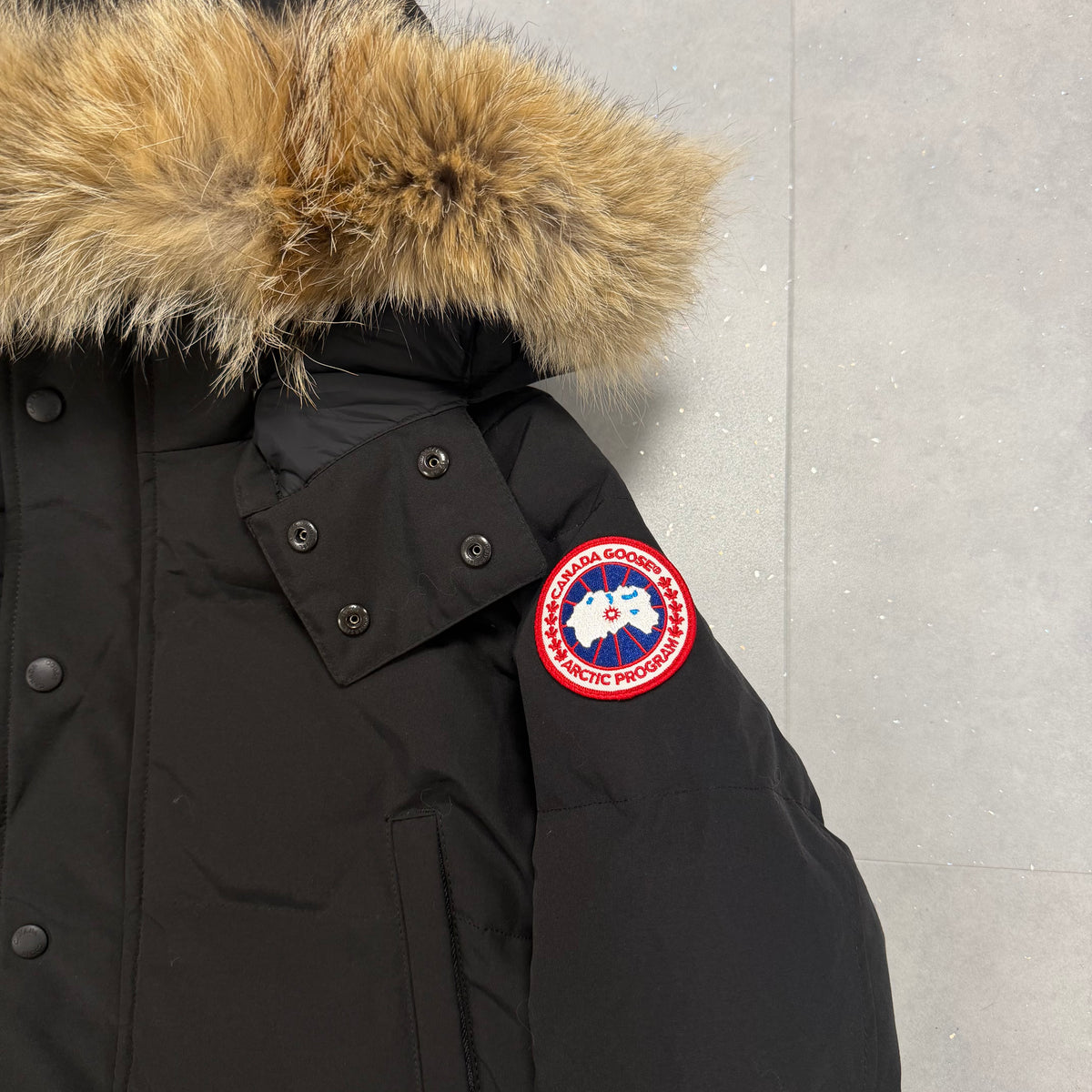 Canada Goose Wyndham Parka Black – Men's M – Pre-Owned 9.5/10