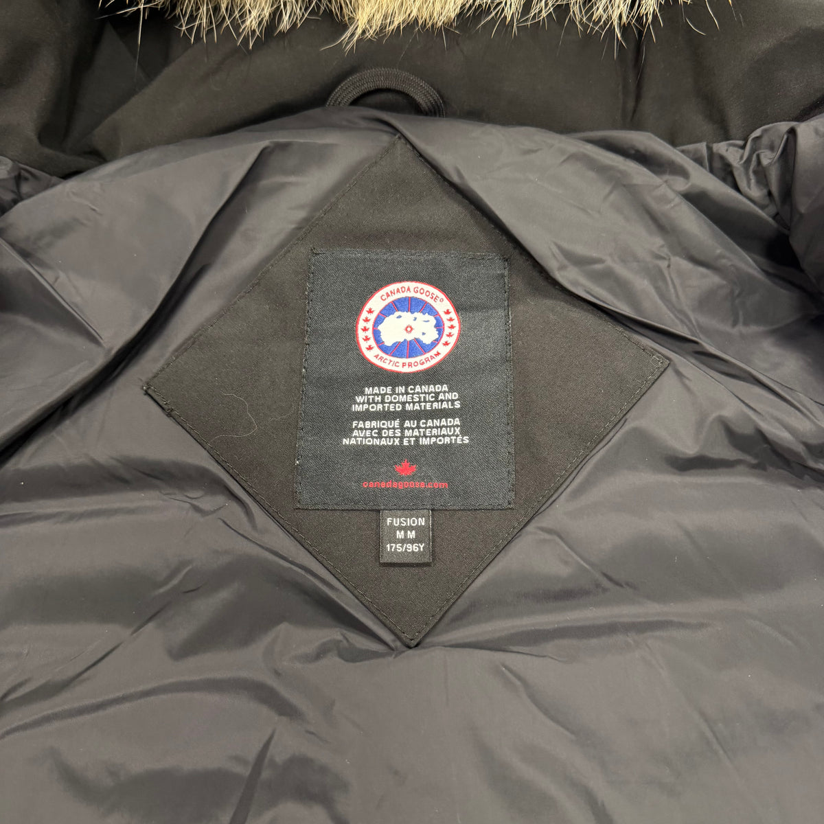 Canada Goose Wyndham Parka Black – Men's M – Pre-Owned 9.5/10