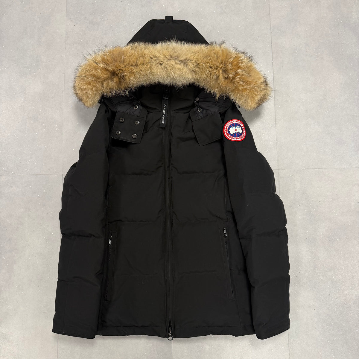 Canada Goose Chelsea Parka Black – Women's XS – Pre-Owned 9/10